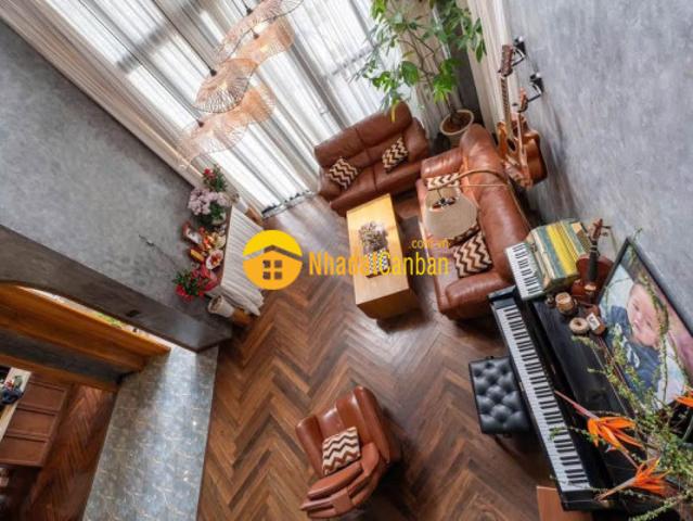 Nhà mặt phố bán