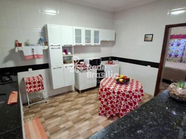 Casa venda em Região Geográfica Imediata do Distrito Federal, Região Integrada de Desenvolvimento do Distrito Federal e Entorno