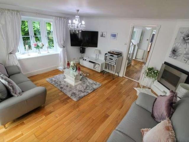 House for rent in Cowlease, Ventnor