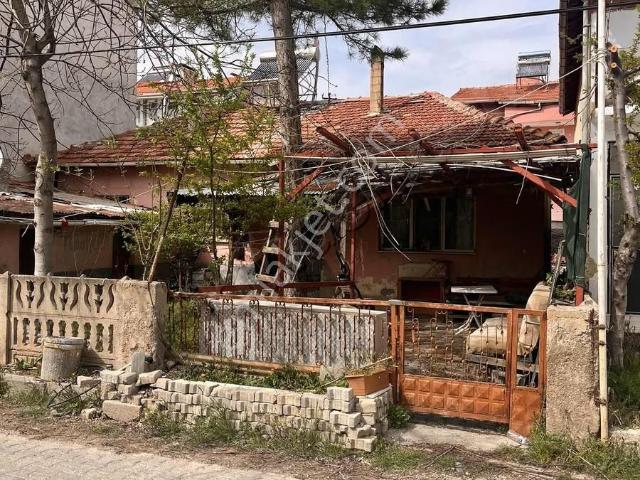 Banaz, Uşak içerisinde satılık Villa