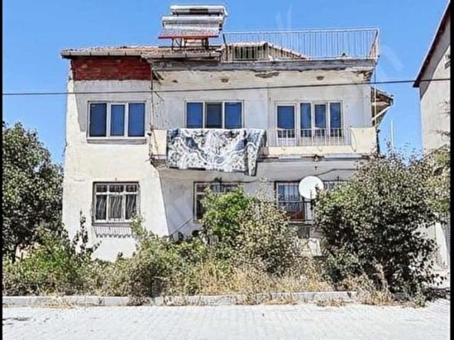 Banaz içerisinde satılık Arsa