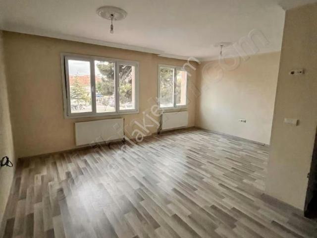 Banaz, Uşak içerisinde kiralık mülk