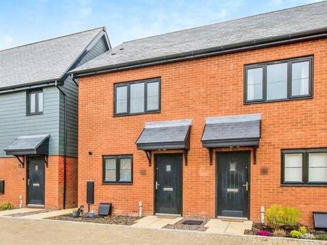 House for sale in Hampton Green, Cambridgeshire