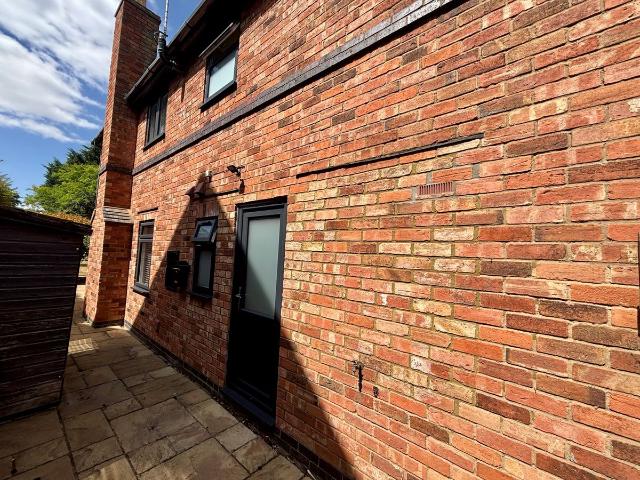 Studio for rent in Stratford-upon-Avon, Alderminster