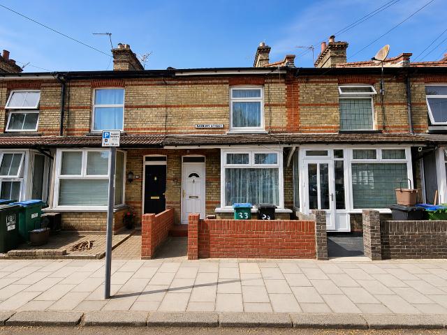 House for rent in Holywell Estate, North Watford