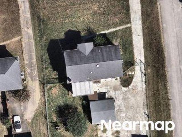 House for sale in Dale Terrace, Clarksville