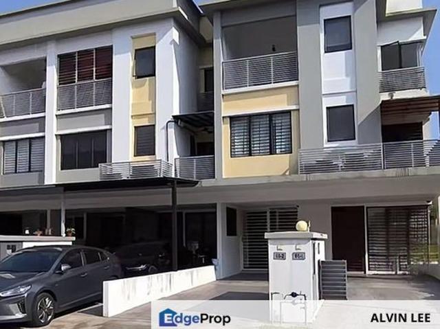 House for sale in Tanjong Sepat, Selangor