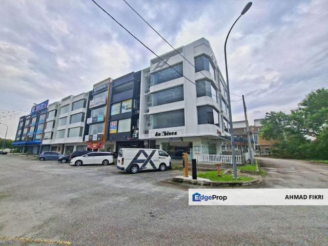 Shop for rent in Tanjong Sepat, Selangor