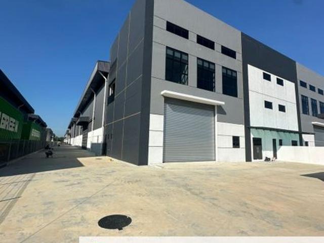 Shop for rent in Tanjong Sepat, Selangor