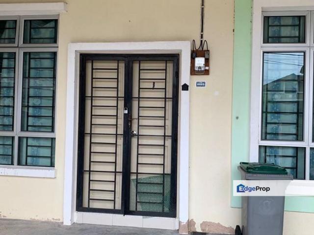 House for sale in Malaka