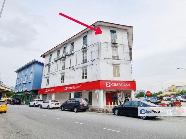Shop for sale in Langat, Selangor