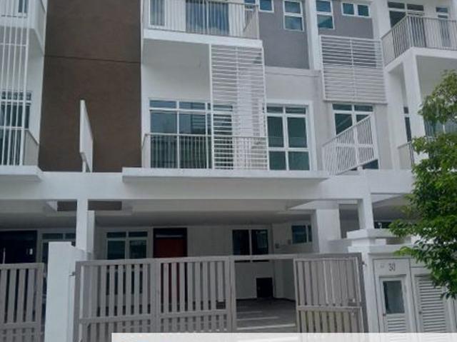 House for sale in Langat, Selangor