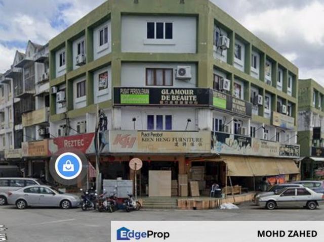 Shop for sale in Langat, Selangor