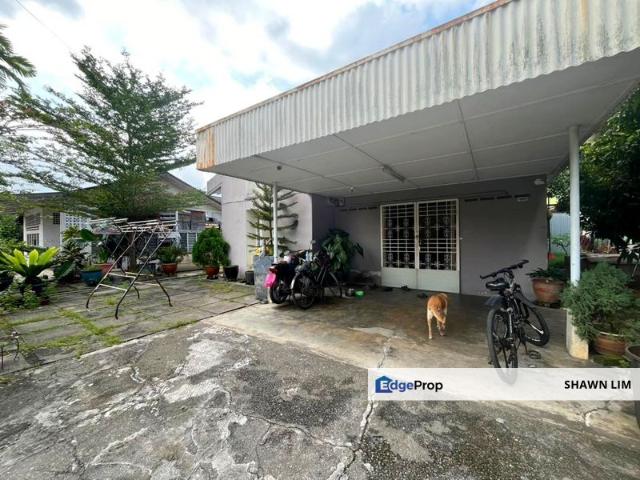 House for sale in Langat, Selangor