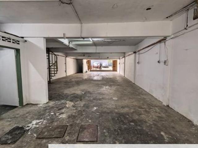 Shop for rent in Kajang, Langat