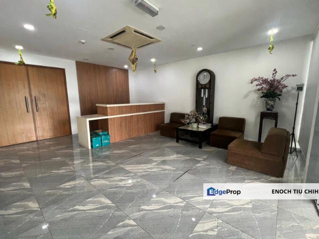 Shop for sale in Mukim 13, Georgetown