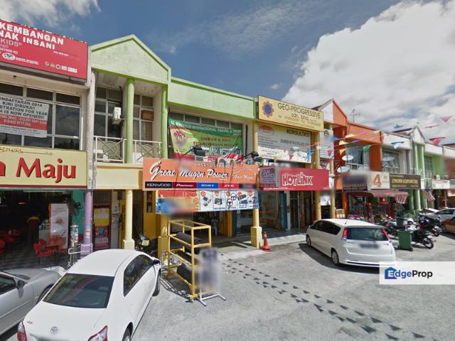 Shop for rent in Kajang, Langat