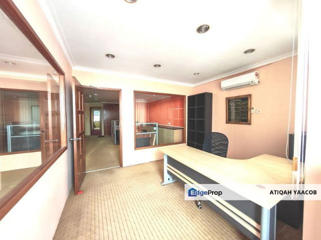 Shop for sale in Kajang, Langat