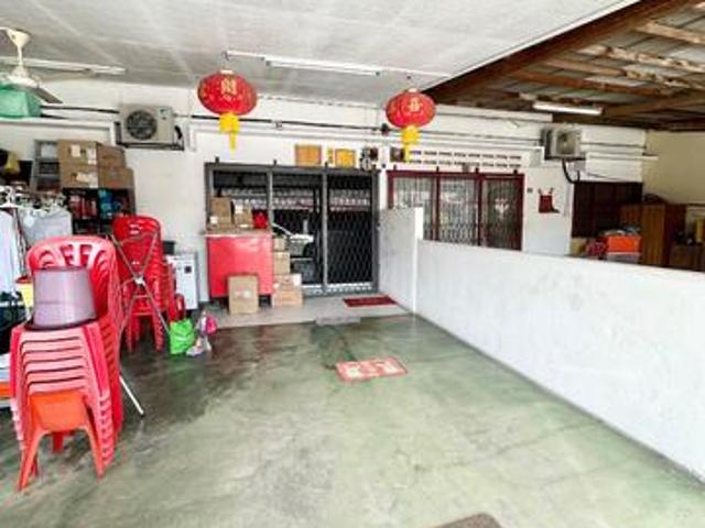 Terraced House for sale in Kuala Selangor, Selangor