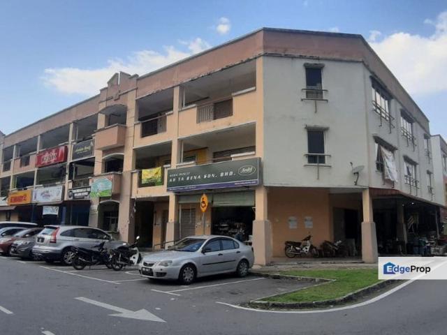 Shop for rent in Petaling, Alam Impian