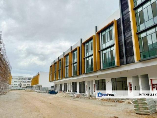 Shop for rent in Plentong, Johor
