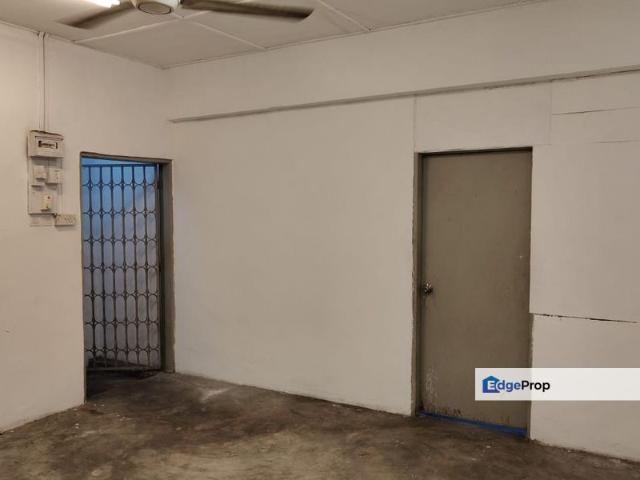 Shop for rent in Plentong, Johor