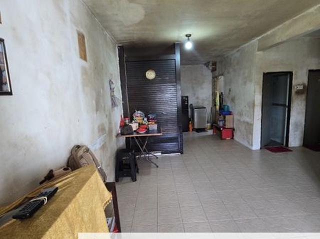 Flat for sale in Bandar Johor Bahru, Johor