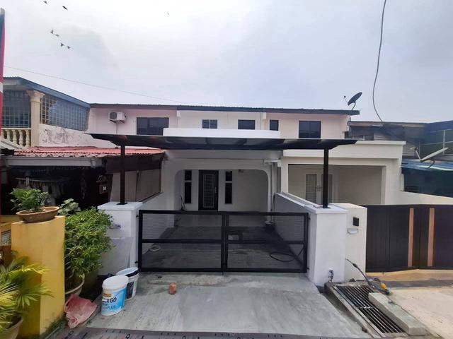 Terraced House for sale in Bandar Baru Permas Jaya, Kampung Senibong