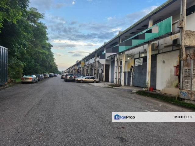 Shop for rent in Plentong, Johor