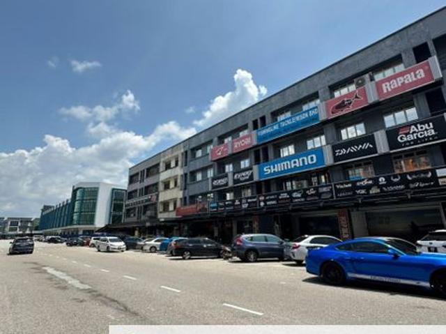 Shop for sale in Plentong, Johor