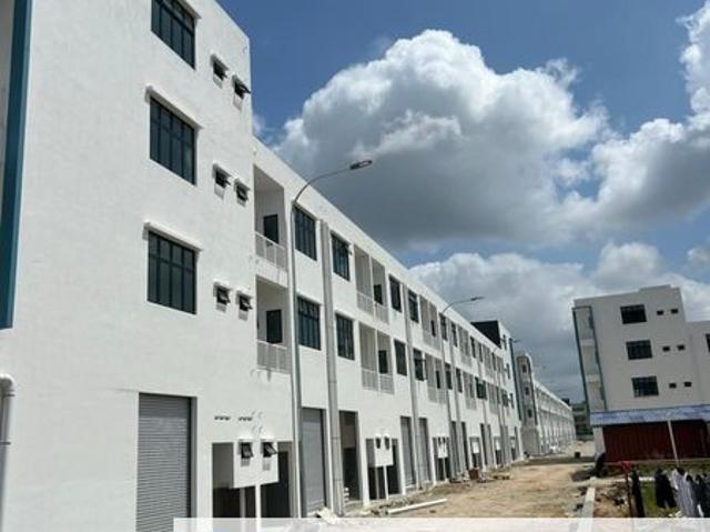 Shop for rent in Plentong, Johor