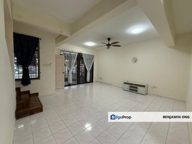 House for rent in Bandar Baru Permas Jaya, Kampung Senibong