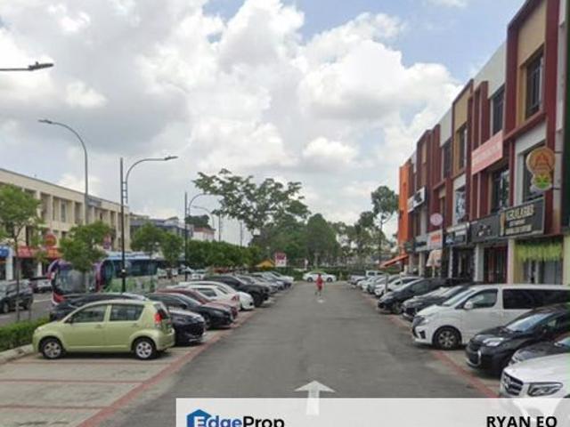 Shop for rent in Bandar Baru Permas Jaya, Kampung Senibong