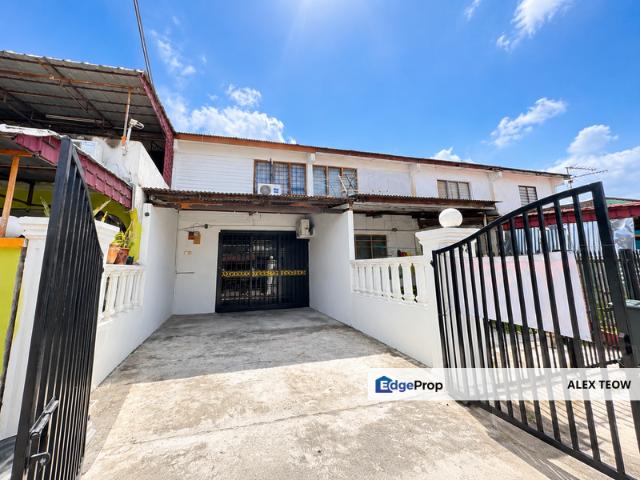 House for sale in Bandar Baru Permas Jaya, Kampung Senibong