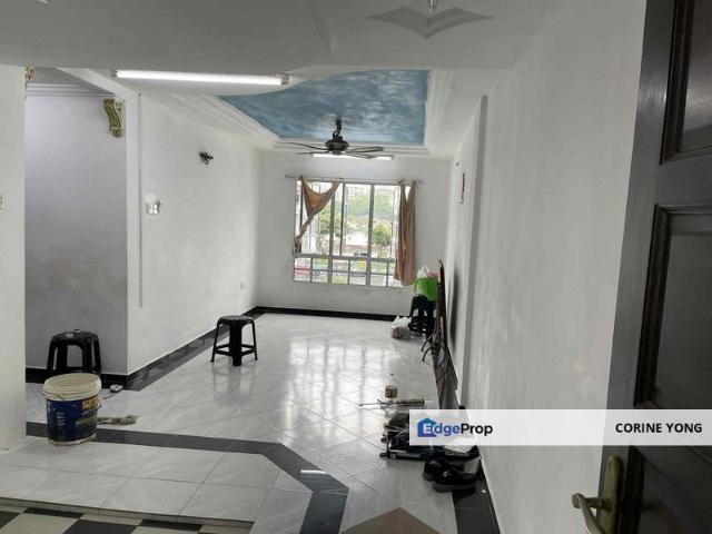 Flat for sale in Bandar Johor Bahru, Johor