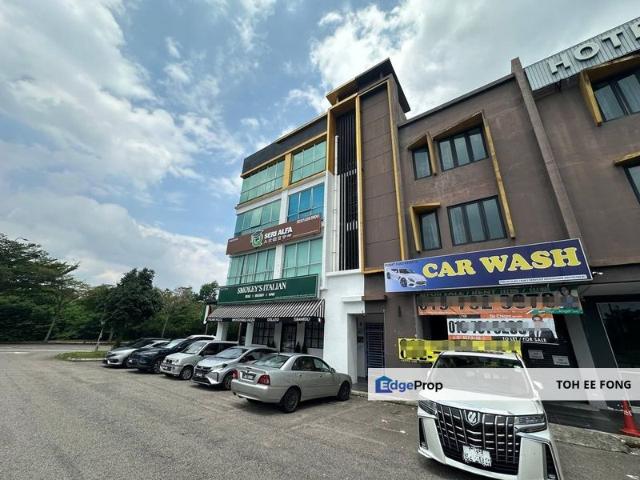 Shop for sale in Bandar Baru Permas Jaya, Kampung Senibong