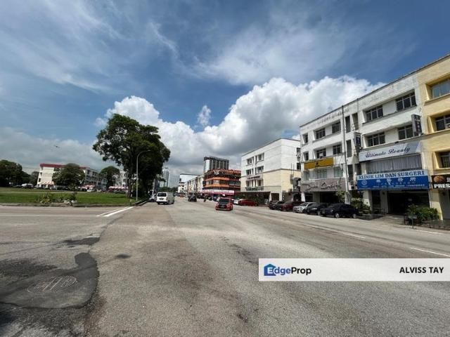Shop for rent in Plentong, Johor