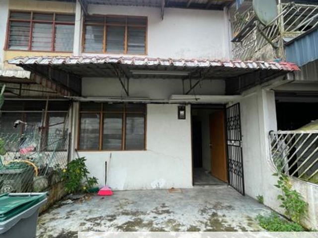 House for sale in Bandar Baru Permas Jaya, Kampung Senibong