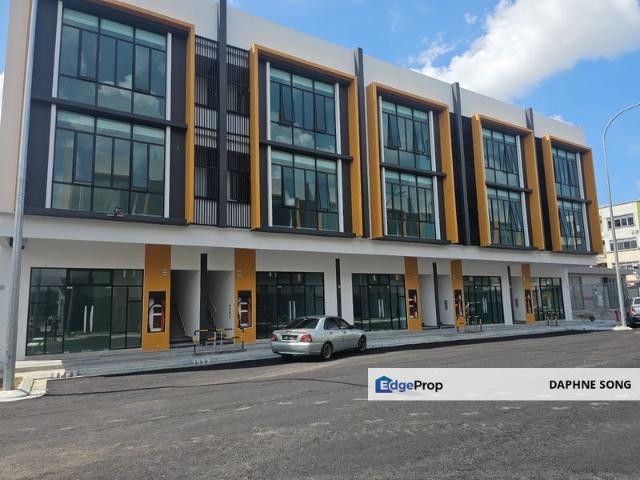 Shop for rent in Plentong, Johor