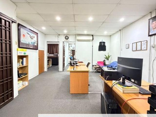 Shop for rent in Plentong, Johor