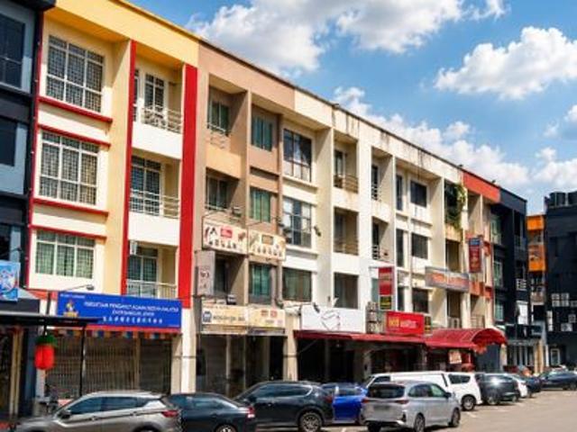 Shop for sale in Plentong, Johor