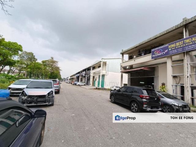 Warehouse for sale in Bandar Baru Permas Jaya, Kampung Senibong