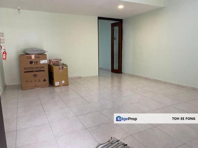 House for sale in Bandar Baru Permas Jaya, Kampung Senibong