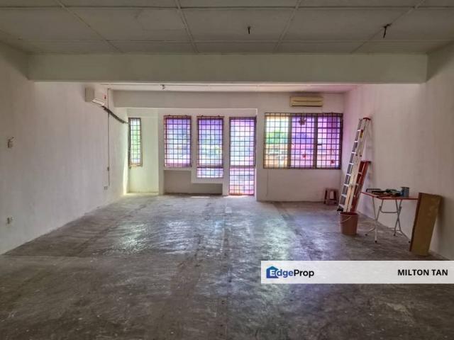Shop for rent in Plentong, Johor