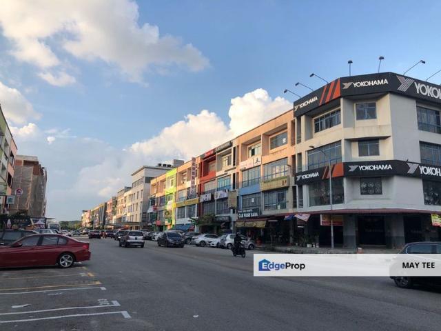 Shop for rent in Bandar Baru Permas Jaya, Kampung Senibong