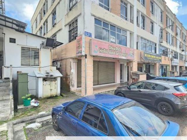 Shop for sale in Bukit Ledang, Johor