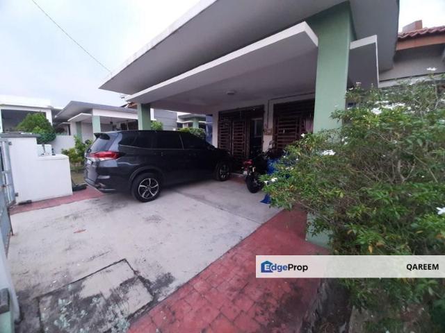 House for sale in Tanjong Sepat, Selangor