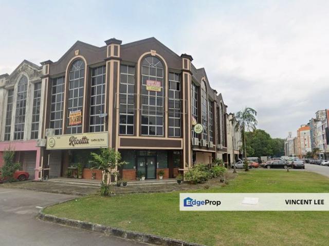Shop for sale in Tanjong Sepat, Selangor