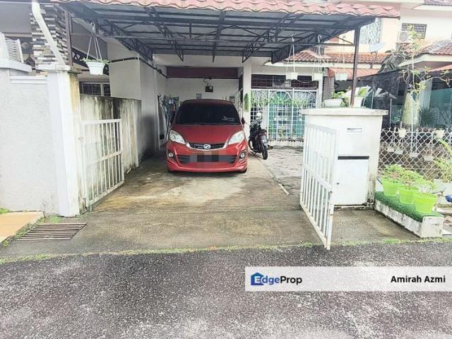 House for sale in Tanjong Sepat, Selangor