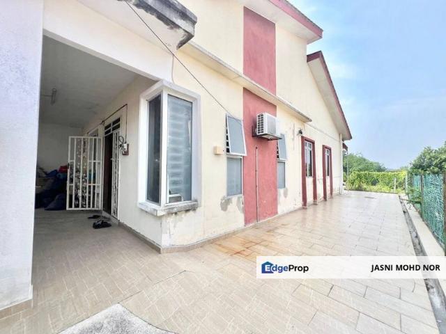 House for sale in Tanjong Sepat, Selangor